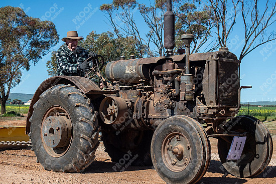 2026 August 1st and 2nd August Mud And Dust Vintage Tractor Pull